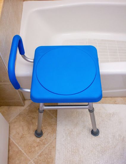 Picture of Roundabout Rotating Bathtub Transfer Seat
